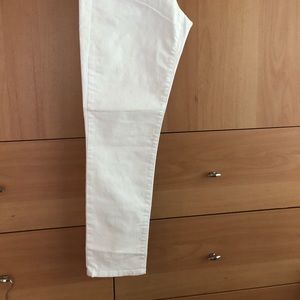 NWT GAP MATERNITY DENIM. Ankle length, full panel.